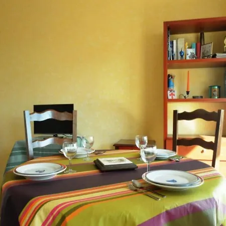 Apartment Bayonne, 1 Bedroom, 4 Persons - Fr-1-248-61 * Bayonne